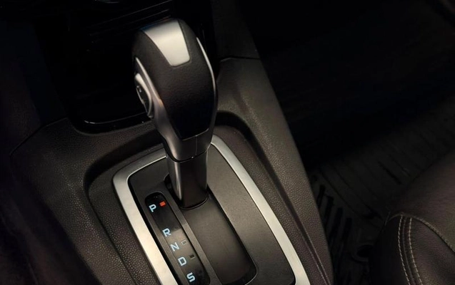 imagem-https://www.socarrao.com.br/sc-vehicle-images-prod/3762233/1789159777081-8465900_15_B_fcb6b1ca7f.jpeg