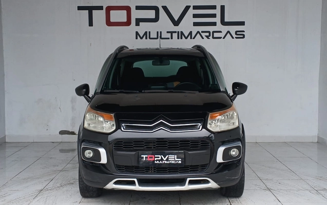 imagem-https://www.socarrao.com.br/sc-vehicle-images-prod/3762277/1789075495277-003_ac977a47a9681202f24ee894386c65c2.jpeg
