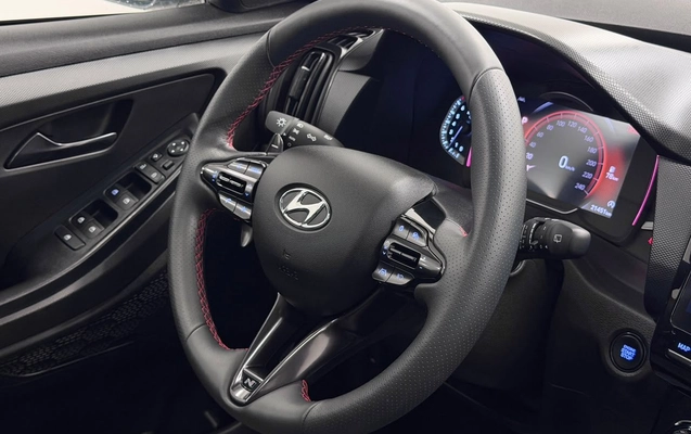 imagem-https://www.socarrao.com.br/sc-vehicle-images-prod/3762501/1789075876048-70e35757acbe4d3199a5c3b6aba7bbdf_1789070210720.jpg