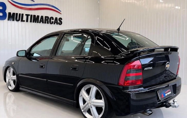 imagem-https://www.socarrao.com.br/sc-vehicle-images-prod/3762539/1789076108686-8372404_6_B_05b8696f9e.jpeg