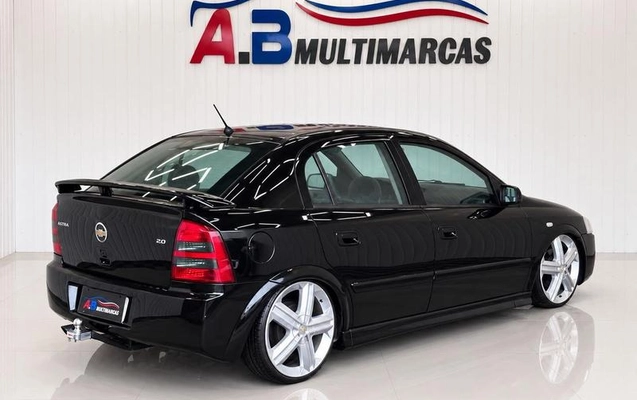 imagem-https://www.socarrao.com.br/sc-vehicle-images-prod/3762539/1789076108688-8372404_13_B_bd43406876.jpeg