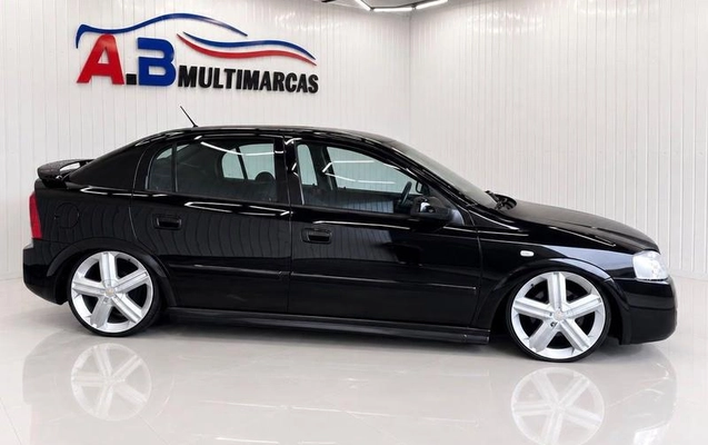 imagem-https://www.socarrao.com.br/sc-vehicle-images-prod/3762539/1789076108691-8372404_10_B_0dbbb5644c.jpeg