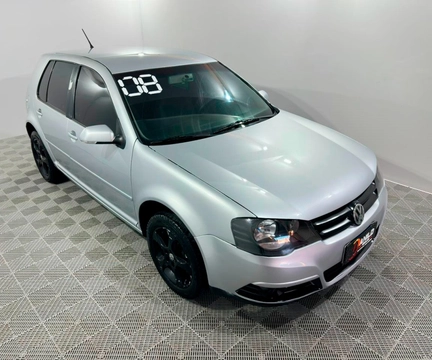 Volkswagen Golf 2008 Prata — foto 1 de 3