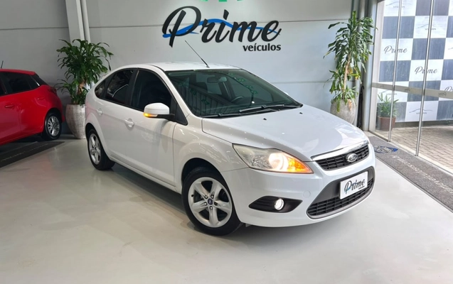 imagem-https://www.socarrao.com.br/sc-vehicle-images-prod/3762859/1789077179665-2_114652.jpg