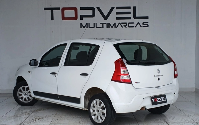 imagem-https://www.socarrao.com.br/sc-vehicle-images-prod/3763081/1789077971441-003_b2e257021a39978ae839a16621d0de65.jpeg