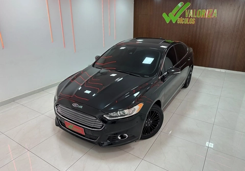 Ford Fusion 2013 Preto — foto 1 de 3