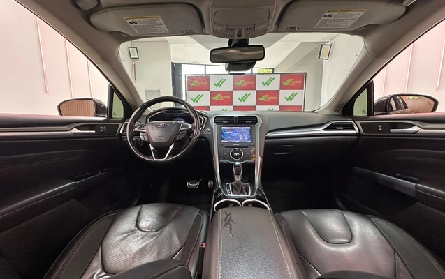 imagem-https://www.socarrao.com.br/sc-vehicle-images-prod/3763837/1789080618365-e3cc6cae-972d-43b2-b7fa-033888d9a87b.jpg