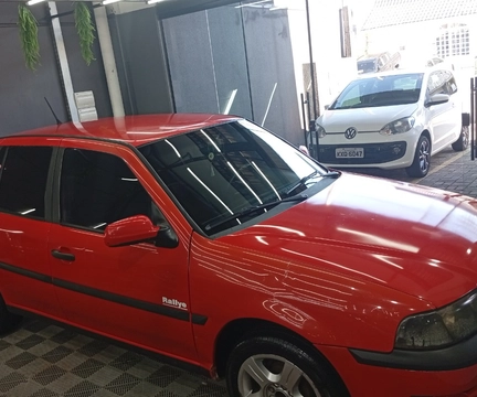 Volkswagen Gol 2005 Vermelho — foto 1 de 3