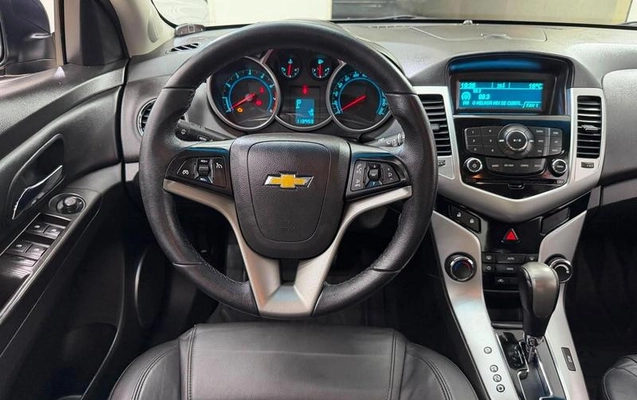 imagem-https://www.socarrao.com.br/sc-vehicle-images-prod/3766341/1789427580842-8375657_7_B_345e718c10.jpeg