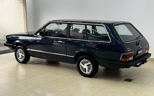 imagem-https://www.socarrao.com.br/sc-vehicle-images-prod/3766342/1789569958126-7916165_5_B_641223acc4.jpeg