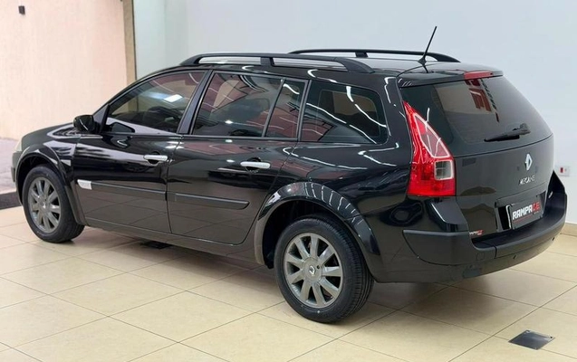 imagem-https://www.socarrao.com.br/sc-vehicle-images-prod/3766356/1789475100931-8366868_10_B_6b95c38920.jpeg
