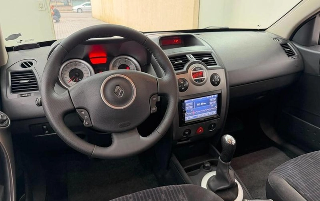 imagem-https://www.socarrao.com.br/sc-vehicle-images-prod/3766356/1789475100932-8366868_6_B_4c3be67a59.jpeg