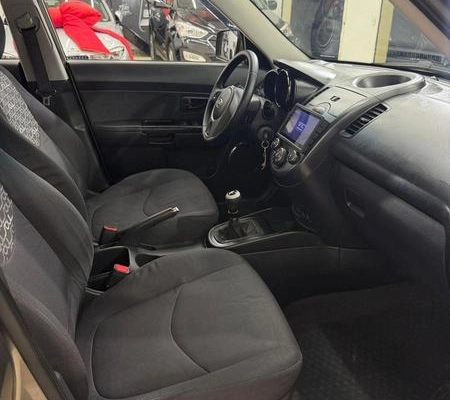 imagem-https://www.socarrao.com.br/sc-vehicle-images-prod/3766387/1789089225096-8392294_10_B_0a381ae735.jpeg