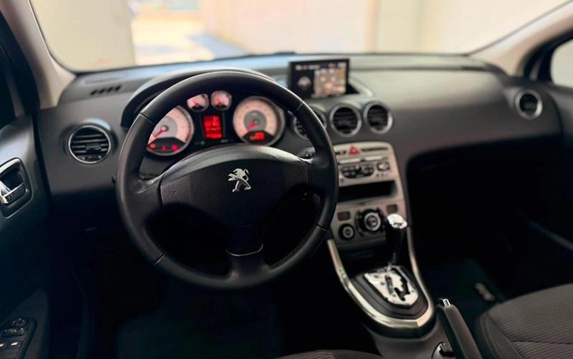 imagem-https://www.socarrao.com.br/sc-vehicle-images-prod/3766944/1789161761037-8466245_7_B_b45b903650.jpeg