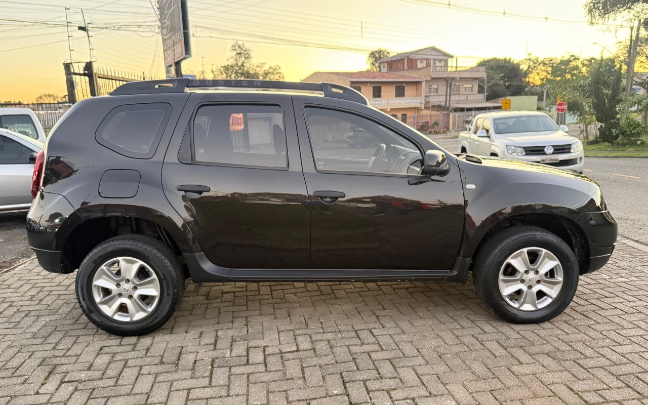 imagem-https://www.socarrao.com.br/sc-vehicle-images-prod/3767249/1789091805289-V2hhdHNBcHAgSW1hZ2UgMjAyNi0wOS0xMCBhdCAyMi4zMi4xMyAoMSkuanBlZw.jpeg