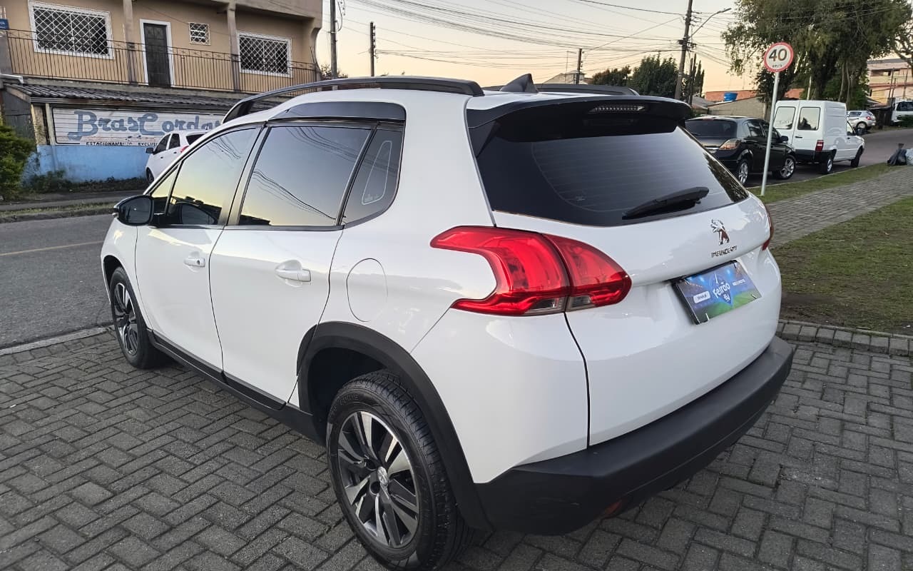 imagem-https://www.socarrao.com.br/sc-vehicle-images-prod/3767565/1789093259236-V2hhdHNBcHAgSW1hZ2UgMjAyNi0wOS0xMCBhdCAyMy4wNy4zNC5qcGVn.jpeg