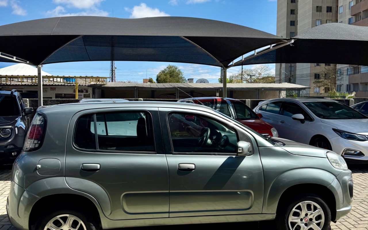 imagem-https://www.socarrao.com.br/sc-vehicle-images-prod/3769373/1789101206153-SU1HXzMyODAuanBlZw.jpeg