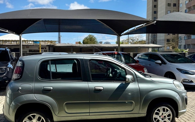 imagem-https://www.socarrao.com.br/sc-vehicle-images-prod/3769373/1789101206153-SU1HXzMyODAuanBlZw.jpeg