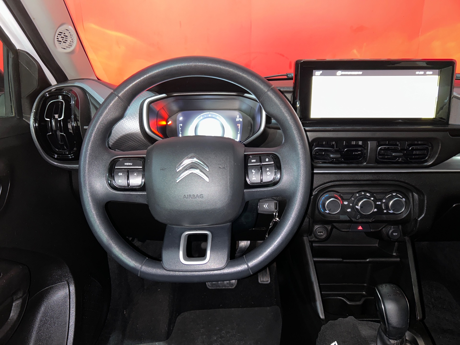 imagem-https://www.socarrao.com.br/sc-vehicle-images-prod/37729/1769988668943-6997595OR_1761133696_15_50.jpg