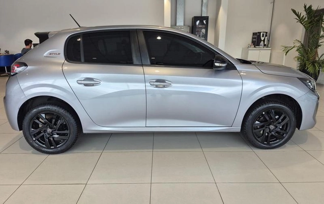 imagem-https://www.socarrao.com.br/sc-vehicle-images-prod/3773089/1789644286722-8466283_11_B_3d750853c2.jpeg