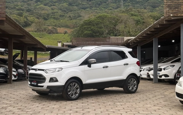 imagem-https://www.socarrao.com.br/sc-vehicle-images-prod/3773096/1789126495610-QGLSplWcZarG67RNunv22UuvuL4perOT.jpg