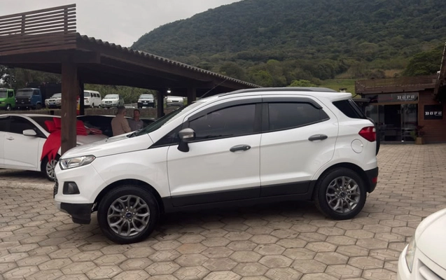 imagem-https://www.socarrao.com.br/sc-vehicle-images-prod/3773096/1789126495611-c16pZtdIHfLnGiOIEIaxpcYILco9gxp8.jpg