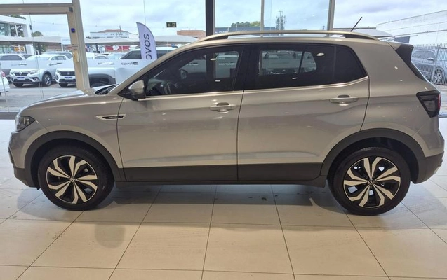imagem-https://www.socarrao.com.br/sc-vehicle-images-prod/3773101/1789474394199-8466323_13_B_47e5014b8f.jpeg