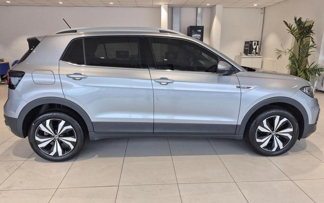 imagem-https://www.socarrao.com.br/sc-vehicle-images-prod/3773101/1789474394200-8466323_13_B_f0602e26a3.jpeg