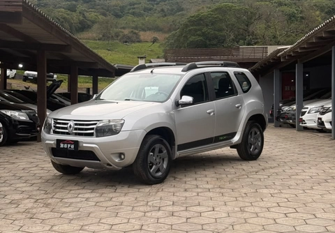 Renault Duster 2014 Prata — foto 1 de 3