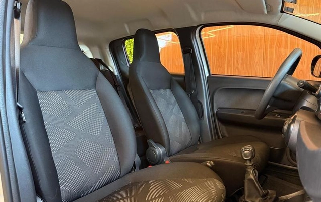 imagem-https://www.socarrao.com.br/sc-vehicle-images-prod/3773336/1789127773461-8360871_14_B_a31e6bdf36.jpeg