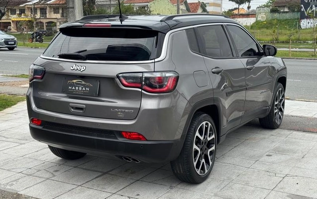 imagem-https://www.socarrao.com.br/sc-vehicle-images-prod/3773340/1789127932597-8459810_1_B_07ffbfbeb8.jpeg