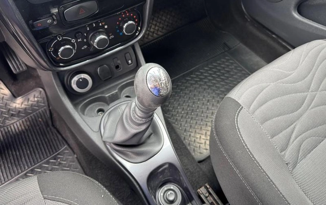 imagem-https://www.socarrao.com.br/sc-vehicle-images-prod/3773343/1789387038597-8459729_14_B_afdfeb8a93.jpeg