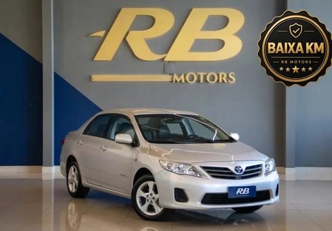 Toyota Corolla 2013 Prata — foto 1 de 3