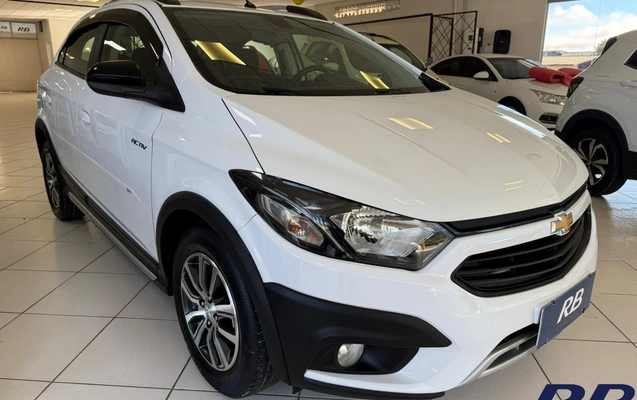 imagem-https://www.socarrao.com.br/sc-vehicle-images-prod/3773559/1789128498712-9bbd4d00-8292-42c1-8d3f-1771018d621a.jpg