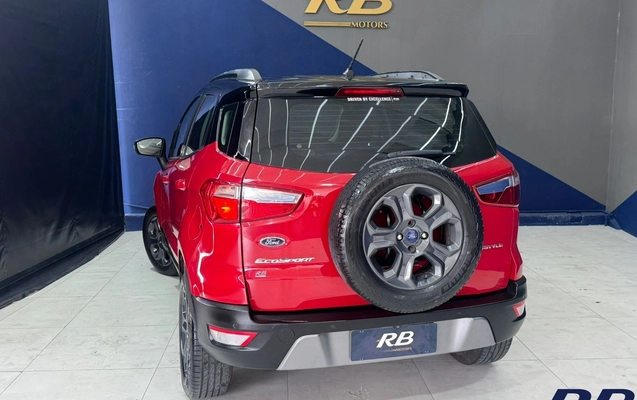 imagem-https://www.socarrao.com.br/sc-vehicle-images-prod/3773566/1789128500763-3b254151-90ed-46d4-b058-ae82e4c5d95d.jpg