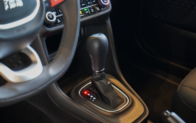 imagem-https://www.socarrao.com.br/sc-vehicle-images-prod/3773572/1789128507063-b5558222-6ead-4a7f-a81b-d238f57cba13.jpg
