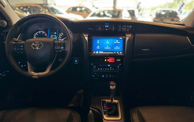 imagem-https://www.socarrao.com.br/sc-vehicle-images-prod/3773599/1789128517876-2c011db3-b39a-4c9d-bbb9-85b25b445c1e.jpg