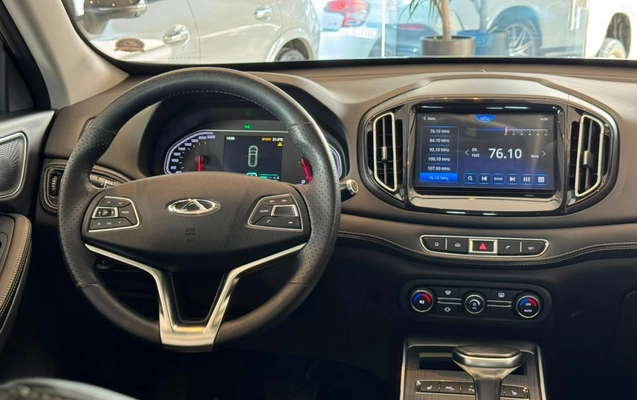 imagem-https://www.socarrao.com.br/sc-vehicle-images-prod/3773608/1789128519898-64a0288c-7096-49e6-b28f-b0e2e880c5c1.jpg