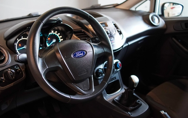 imagem-https://www.socarrao.com.br/sc-vehicle-images-prod/3773630/1789128531561-611aacd9-75fa-4780-9582-adf14dc702bf.jpg