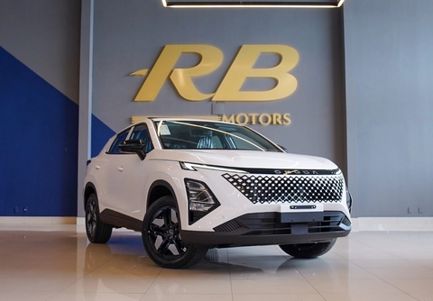 Omoda 5 Luxury 1.5 TB FWD 2027 Branco — foto 1 de 3
