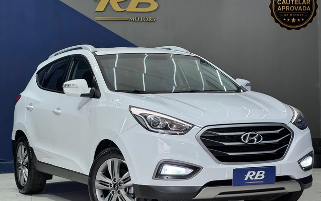 imagem-https://www.socarrao.com.br/sc-vehicle-images-prod/3773648/1789762464019-35f591a9-8eeb-4d6a-8eba-e3fd64371cba.jpg