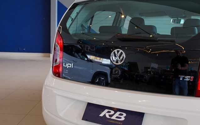 imagem-https://www.socarrao.com.br/sc-vehicle-images-prod/3773678/1789652743298-85601ce6-0129-4618-af15-9c9ed6f4b065.jpg