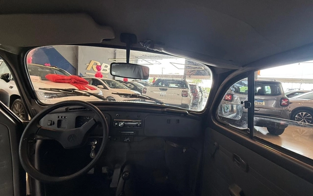 imagem-https://www.socarrao.com.br/sc-vehicle-images-prod/3773679/1791907179104-e0681de2-23a0-49bd-968c-56f051e475f8.jpg