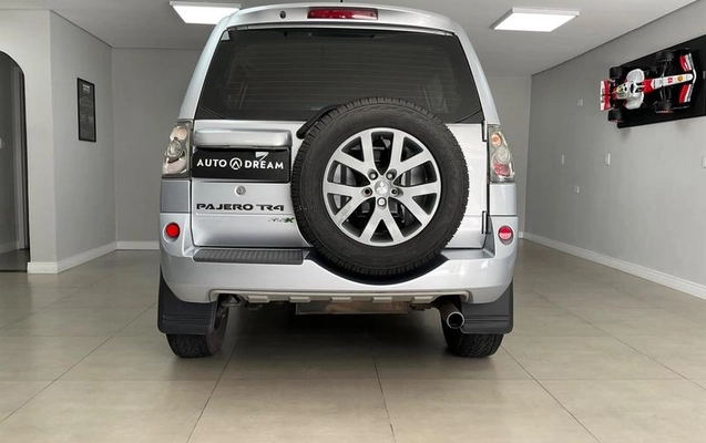 imagem-https://www.socarrao.com.br/sc-vehicle-images-prod/3773773/1789480009741-8466445_5_B_3862e6dda1.jpeg