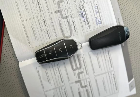 imagem-https://www.socarrao.com.br/sc-vehicle-images-prod/3773859/1789129266509-7e78a898-115f-428c-a228-0db565a511a120260911085722.jpeg
