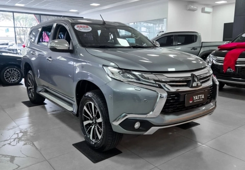 Mitsubishi Pajero 2020 Prata — foto 1 de 3