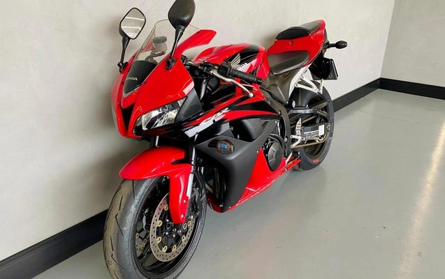 imagem-https://www.socarrao.com.br/sc-vehicle-images-prod/3774292/1789130570611-8039976_0_B_76739e81c3.jpeg