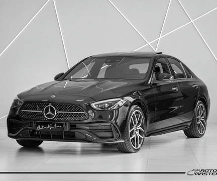 Mercedes-Benz C-300 2022 Preto — foto 1 de 3
