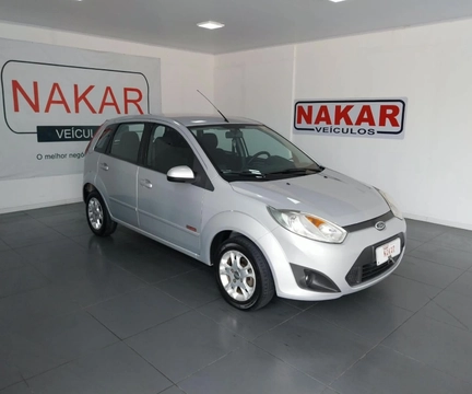 Ford Fiesta 2012 Prata — foto 1 de 3