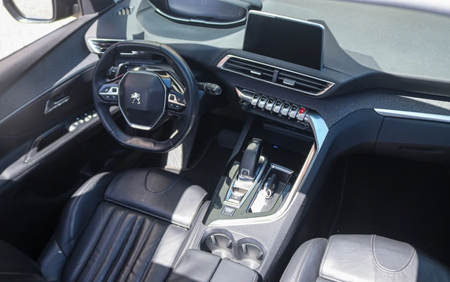 imagem-https://www.socarrao.com.br/sc-vehicle-images-prod/3774620/1790020934118-2e00ca42d4284b198dcda99104194eca_1790020854170.jpg